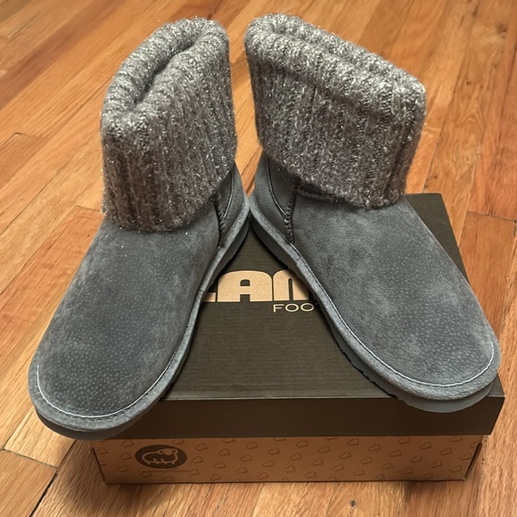 Women’s grey ankle boots,  new, never worn - Picture 3 of 3